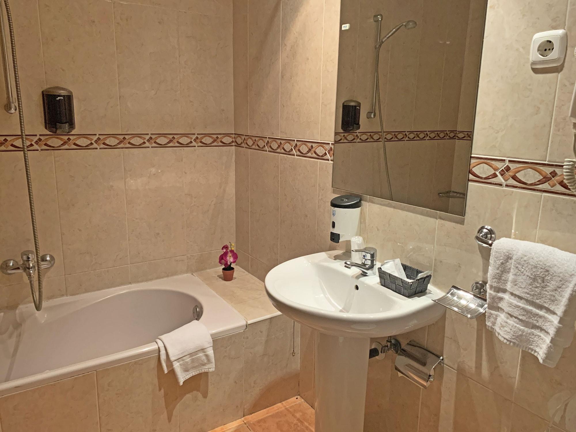 Hotel Antic La Cortinada Екстериор снимка