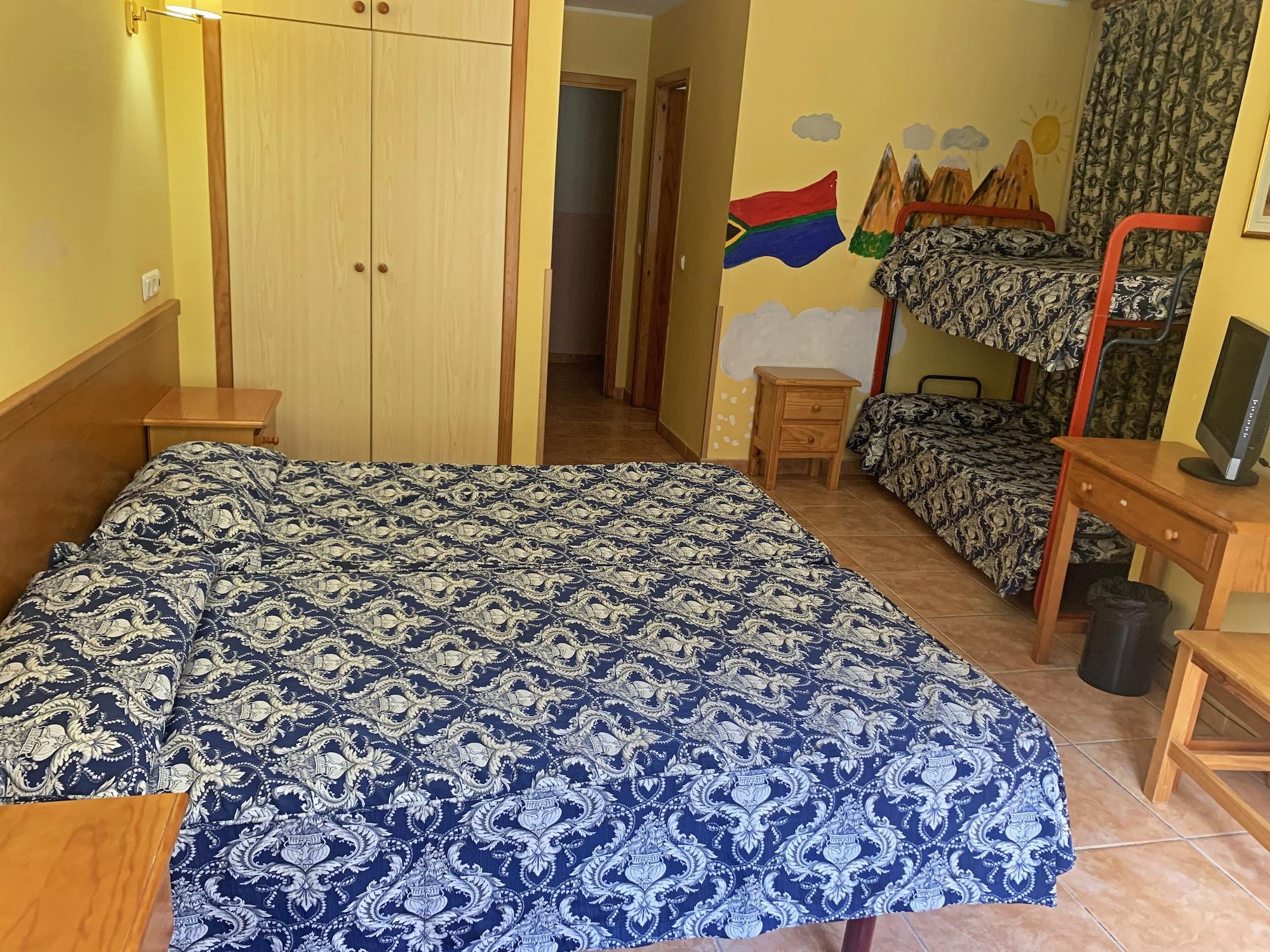 Hotel Antic La Cortinada Екстериор снимка