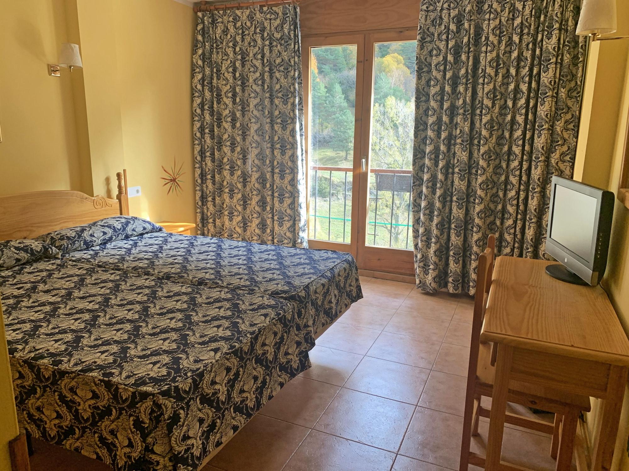 Hotel Antic La Cortinada Екстериор снимка